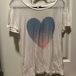 Women’s Wildfox heart T-Shirt size L